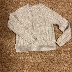 GAP Light Gray Women's Cable Knit Sweater, size small